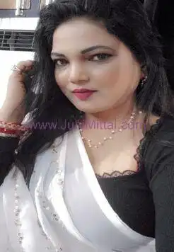 Escort service Agonda